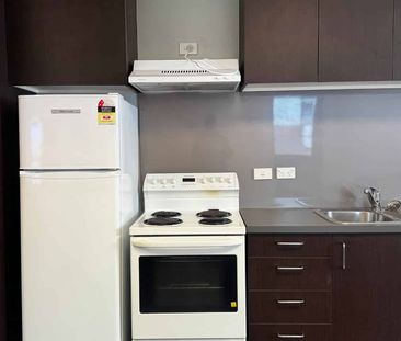 7E/15 Dixon, Te Aro - Photo 3