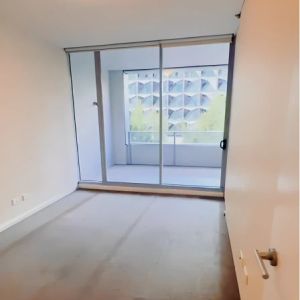 35 Shelley St, Sydney - Photo 3