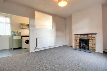 2 bedroom terraced house to rent - Photo 4