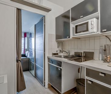 Appartement Paris 1 pièce(s) 24.60 m2 - Photo 1