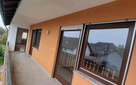 Große helle 4 Zimmer Wohnung in Ipsheim 700€ - Photo 3