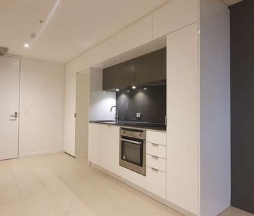 Ideal Living on Swanston Street - Photo 5