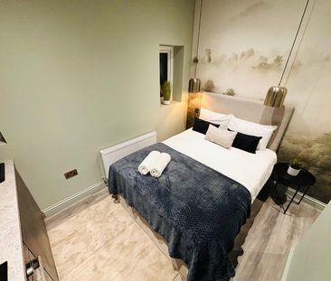 Studio Flat, Buckleigh Road, SW16 - Photo 3