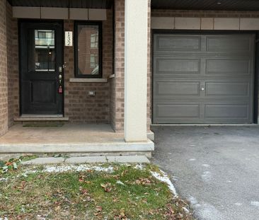 For Lease - 590 North Service Road Unit# 132, Hamilton, Ontario - Photo 3