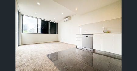 1 bedroom + study available for rent - Photo 3