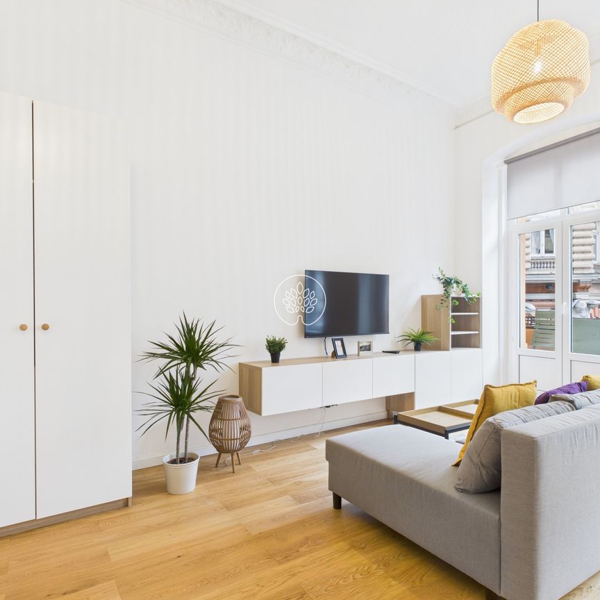 Przytulne mieszkanie jednopokojowe z antresolą - Photo 1