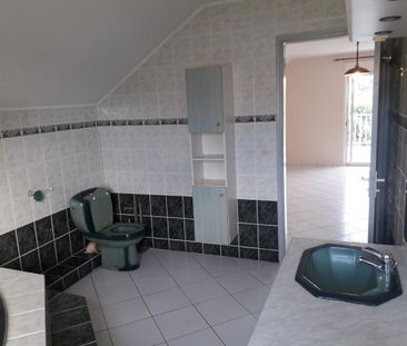 A louer, Maison / Villa, 137 m² - Photo 3