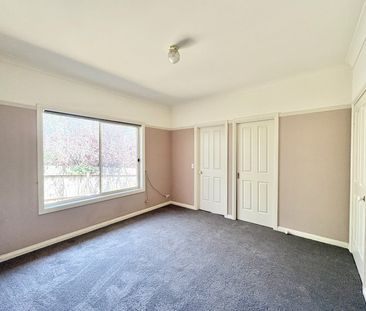 Coastal Comfort with Space to Move - Photo 5