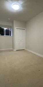 spacious 2 bedroom and 1 bath - Photo 3