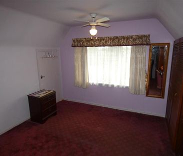3 bedroom detached house to rent - Photo 2