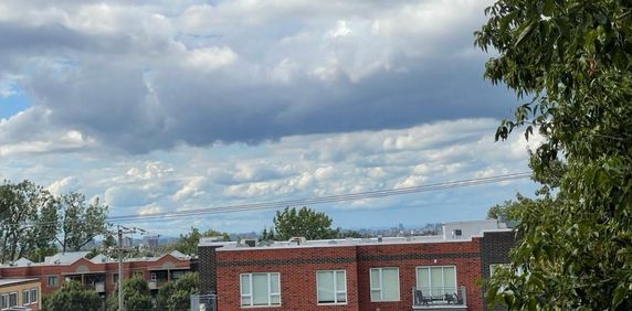 À louer 1300$ – 3 ½ au 2865 Place Darlington, Côte-des-Neiges - Photo 2