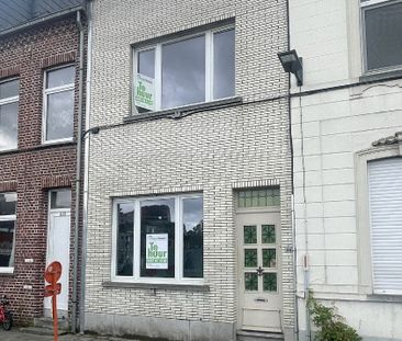 Rijwoning met 3 slaapkamers en koer te centrum Roeselare - Foto 1