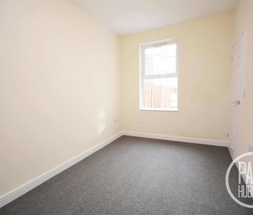 Flat 1, 17 Grove Road - Photo 5