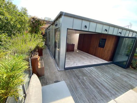 2 Bed Penthouse, St. John Street, EC1V - Photo 2