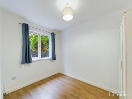 17 Hampton Strand, Belfast, BT7 3BY - Photo 2