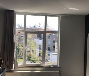 Studio in Brussels (Schuman), EU District - Photo 1