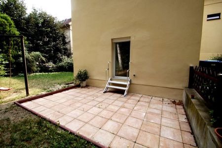 5-Zimmer-Whg im EG einer Altbau-Stadtvilla mit TERRASSE, Wanne+Dusche, Gäste-WC - Foto 3