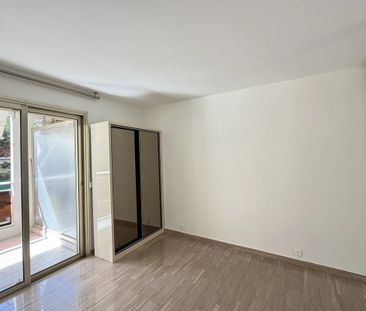 Location appartement 2 pièces vide - Photo 6