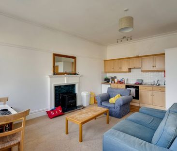 1 Bed Flat - Photo 1