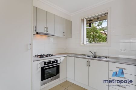 9/10-12 George Street, RESERVOIR, VIC - Photo 4