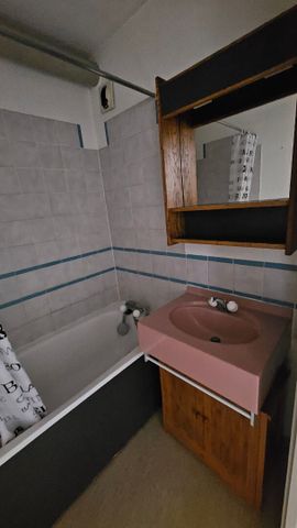 Location Appartement 1 pièce 19m² BESANCON 25000 - Photo 4