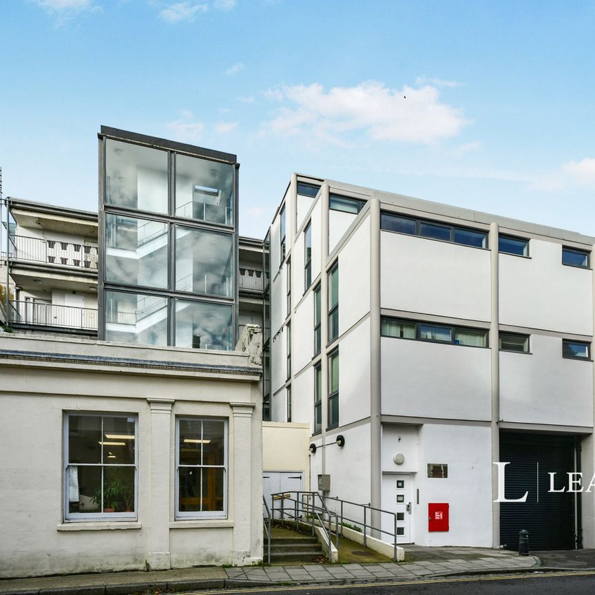 2 bedroom apartment to rent Princes Street, Brighton, East Sussex, BN2 - Photo 1