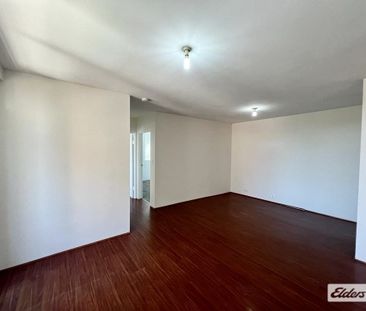 Spacious Two Bedroom Apartment! - Photo 4