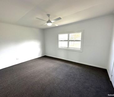 Renovated Family Home - Photo 1