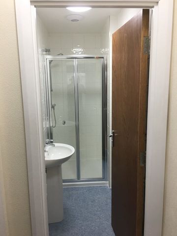 Room in a Shared House, Watford Way, NW4 - Photo 5