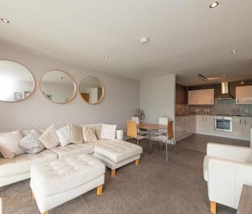 Apt 78, James Clow, The Granary Building, Belfast, BT1 3AA - Photo 2
