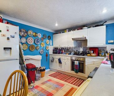 Property to rent - Photo 4