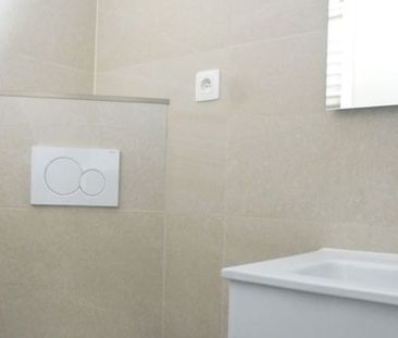Studio te huur in Borgerhout voor € 650 met 1 slaapkamer - Photo 5