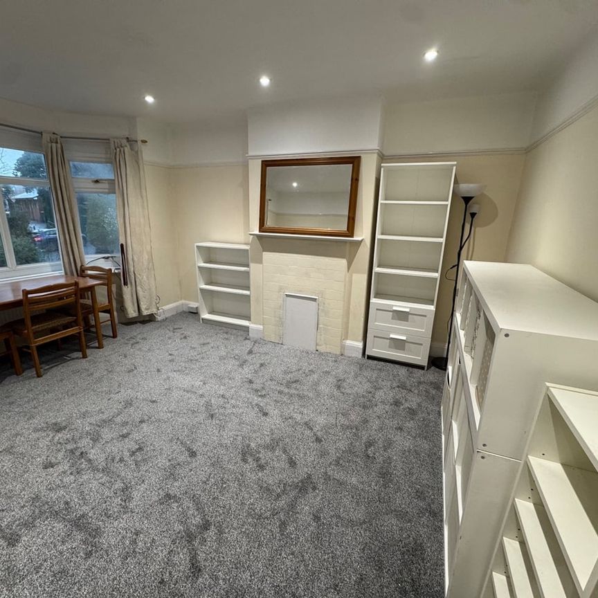 1 Bed Flat, Tremona Road, SO16 - Photo 1