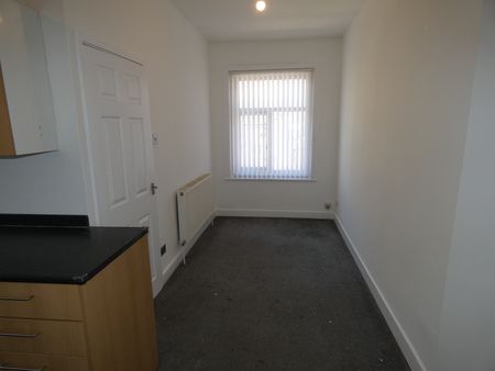 Station Road Flat 4 - Photo 2