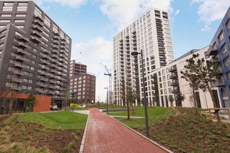 Grantham House, Botanic Square, London City Island, E14 - Photo 4