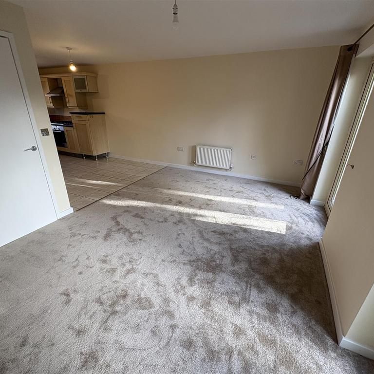 3 bedroom townhouse to rent - Photo 1