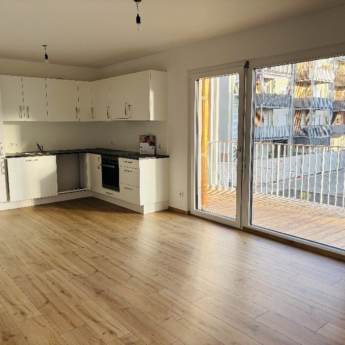 3-Zimmer-Wohnung mit großzügige Aufteilung und Einbauküche - Photo 1