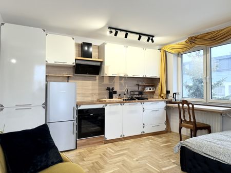 Kawalerka na Włochach po remoncie - Фото 5