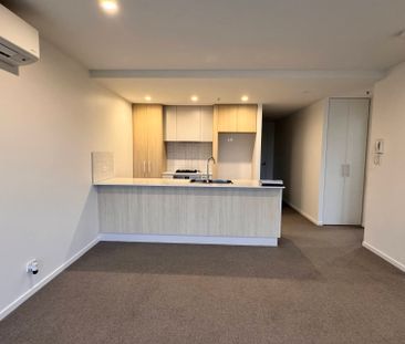 105/9 Irving Street, Phillip - Photo 3