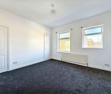 2 bed terraced house to rent in SR8 - Photo 5