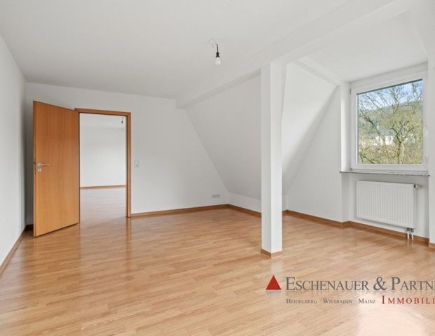 Charmante Dachgeschosswohnung mit Neckarblick für maximal 2 Personen - Photo 1