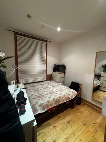 Room in a Shared Flat, Old Street, N1 - Photo 4