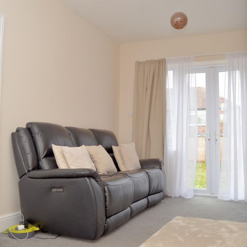 Argyll Road, Chadderton, Oldham - Photo 1