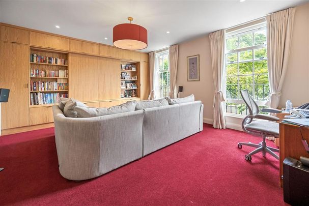 4 bedroom townhouse to rent - Photo 1