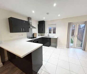 Field View, Brackley, NN13 - Photo 5