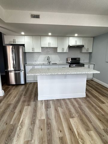 For Lease - 513 Blair Creek Drive Unit# Basement, Kitchener, Ontario - Photo 3