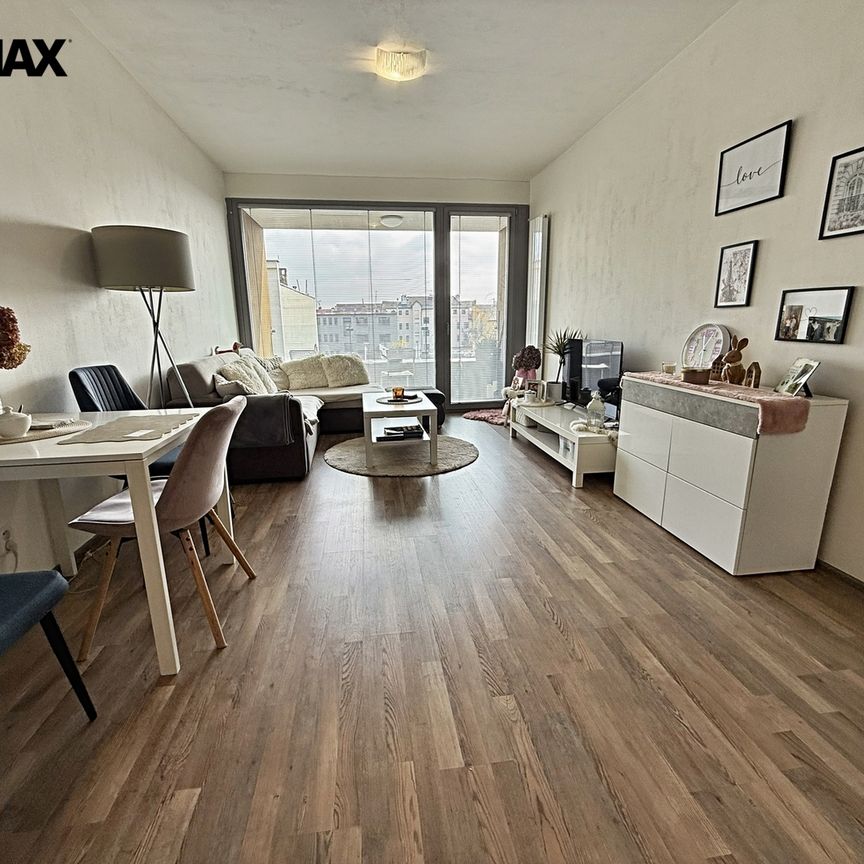 Pronájem bytu 2+kk v osobním vlastnictví 49 m², Kolín - Photo 1