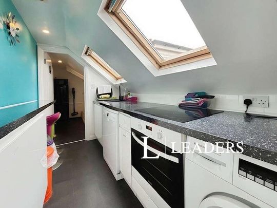 Old Shoreham Road, Hove, BN3 - Photo 1