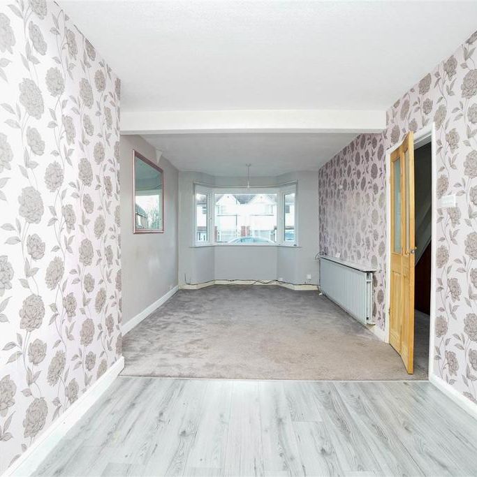 3 bedroom semi-detached house to rent - Photo 1