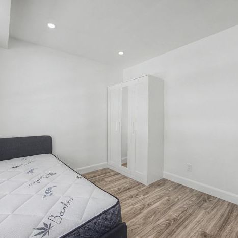 For Lease - 69 Blythwood Road Unit# #1 Main, Waterloo, Ontario - Photo 1